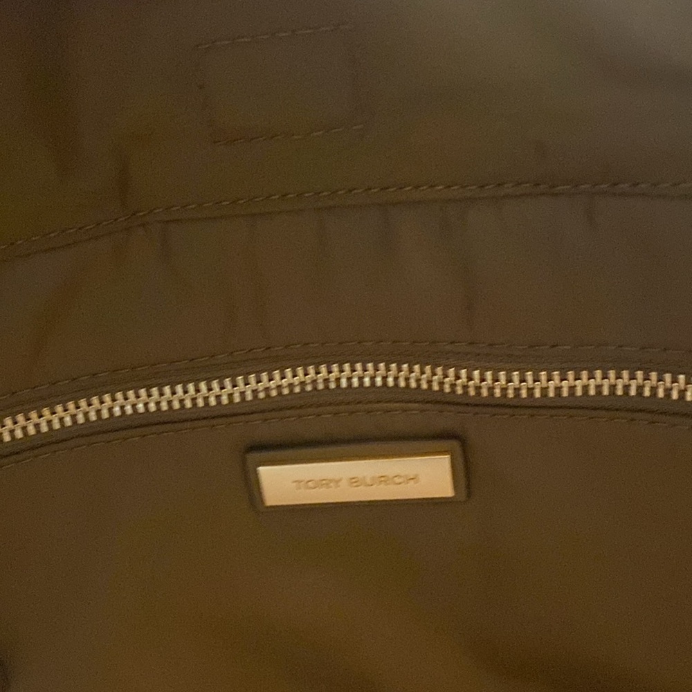 Tory Burch tote - Picture 9 of 9